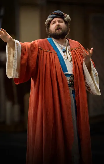 Abraham Singing